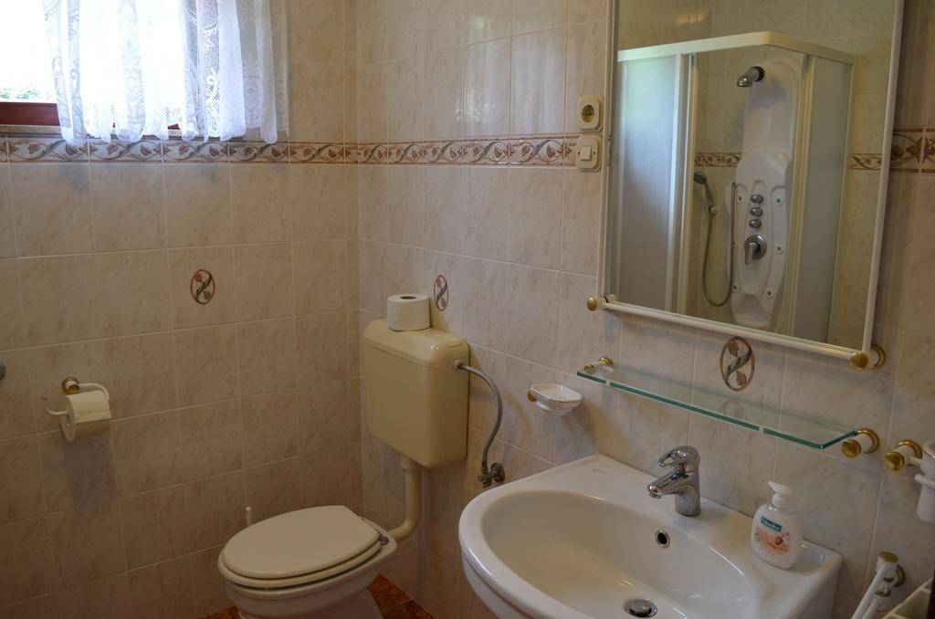Apartments Nina Baska  Bilik gambar